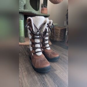 Timberland - Mt. Hayes - Winter Boot - Women 8.5